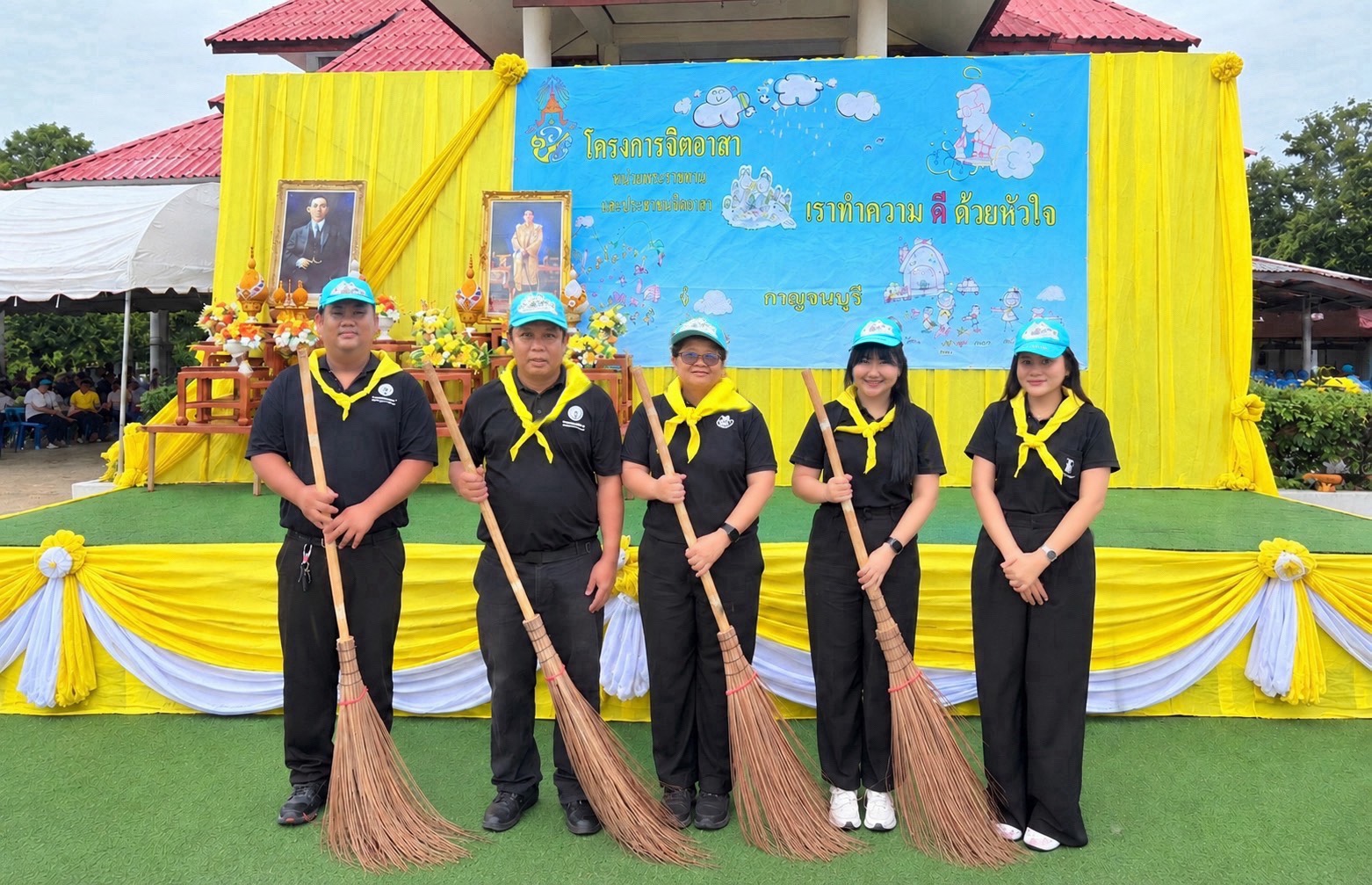 กปภ.สาขาพนมทวน ร่วมกิจกรรมจิตอาสา "ปลูกต้นไม้ ปล่อยปลา และบริจาคโลหิต" เนื่องในวันคล้ายวันสวรรคตของสมเด็จพระมหิตลาธิเบศร อดุลยเดชวิกรม พระบรมราชชนก