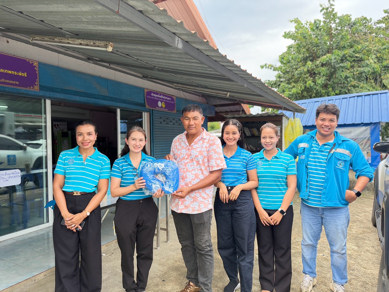 ไฟล์แนบ 💦กปภ.สาขาภูเก็ต ลงพื้นที่รับคำร้องติดตั้งประปาใหม่ พร้อมประชาสัมพันธ์แอป PWA อำนวยความสะดวกประชาชน