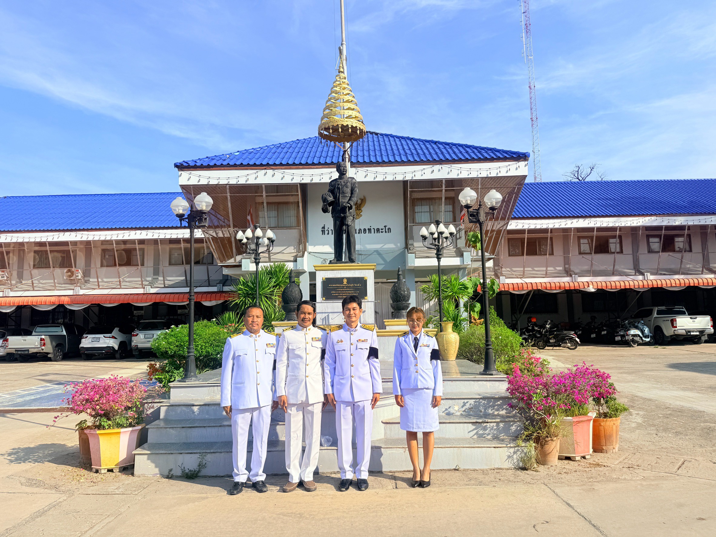 ไฟล์แนบ กปภ.สาขาท่าตะโก เข้าร่วมพิธีทำบุญตักบาตร  เนื่องในวันนวมินทรมหาราช 13 ตุลาคม 2569