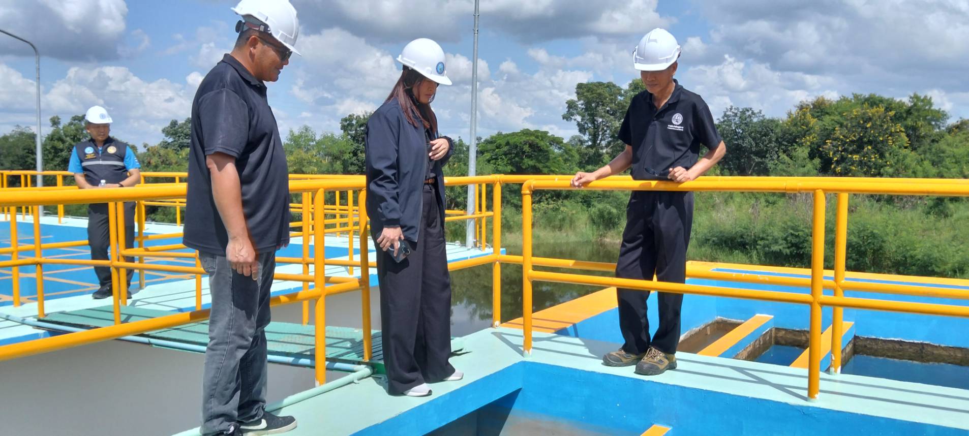 ไฟล์แนบ 💧 กปภ.สาขาภูเขียว ต้อนรับคณะกรรมการประเมินสถานีผลิตน้ำดีเด่น ประจำปี 2569 (รอบตัดสิน) มุ่งยกระดับคุณภาพการผลิตน้ำประปาสู่ความเป็นเลิศ