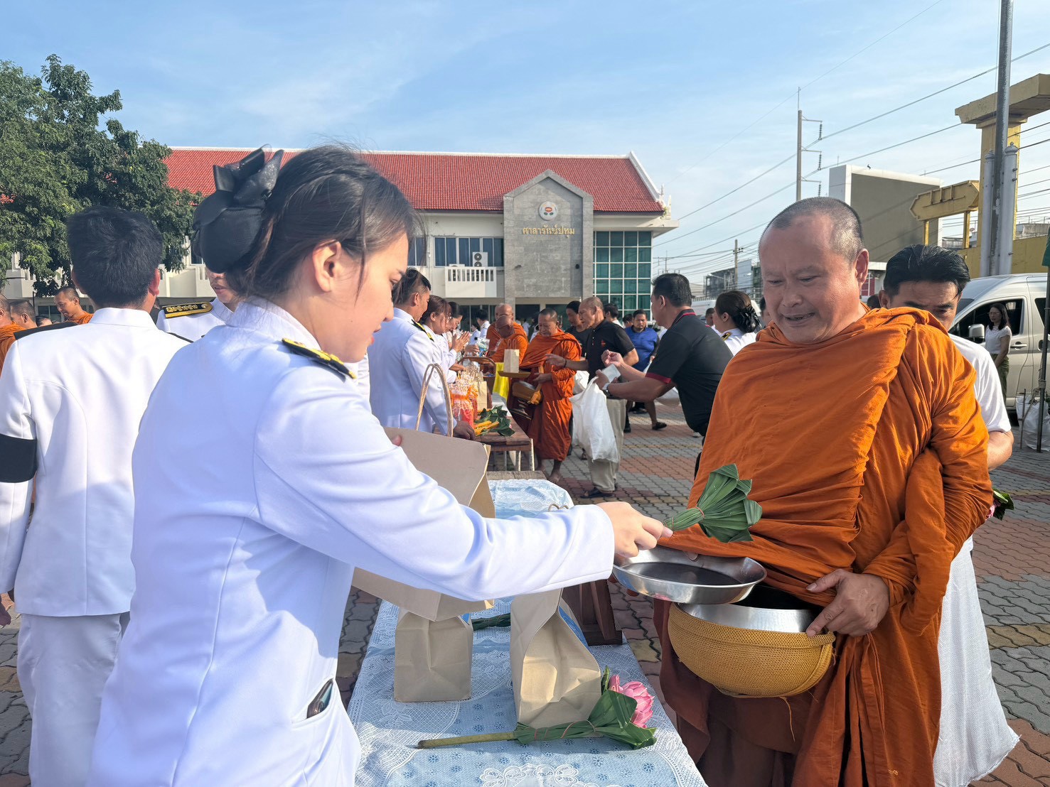 ไฟล์แนบ 📢 กปภ.สาขาปทุมธานี (พ) เข้าร่วมงานพิธี เนื่องใน "วันนวมินมหาราช" น้อมรำลึกถึงพระมหากรุณาธิคุณ พระบาทสมเด็จพระบรมชนกาธิเบศร มหาภูมิพลอดุลยเดชมหาราช บรมนาถบพิตร 🤍