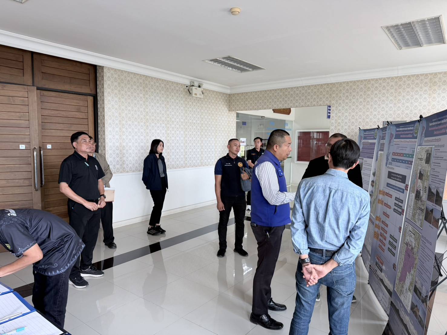 ไฟล์แนบ กปภ.สาขาปราณบุรี เข้าร่วมประชุมกลุ่มย่อย ครั้งที่ 1 โครงการศึกษาความเหมาะสมปรับปรุงโครงการส่งน้ำและบำรุงรักษาปราณบุรี