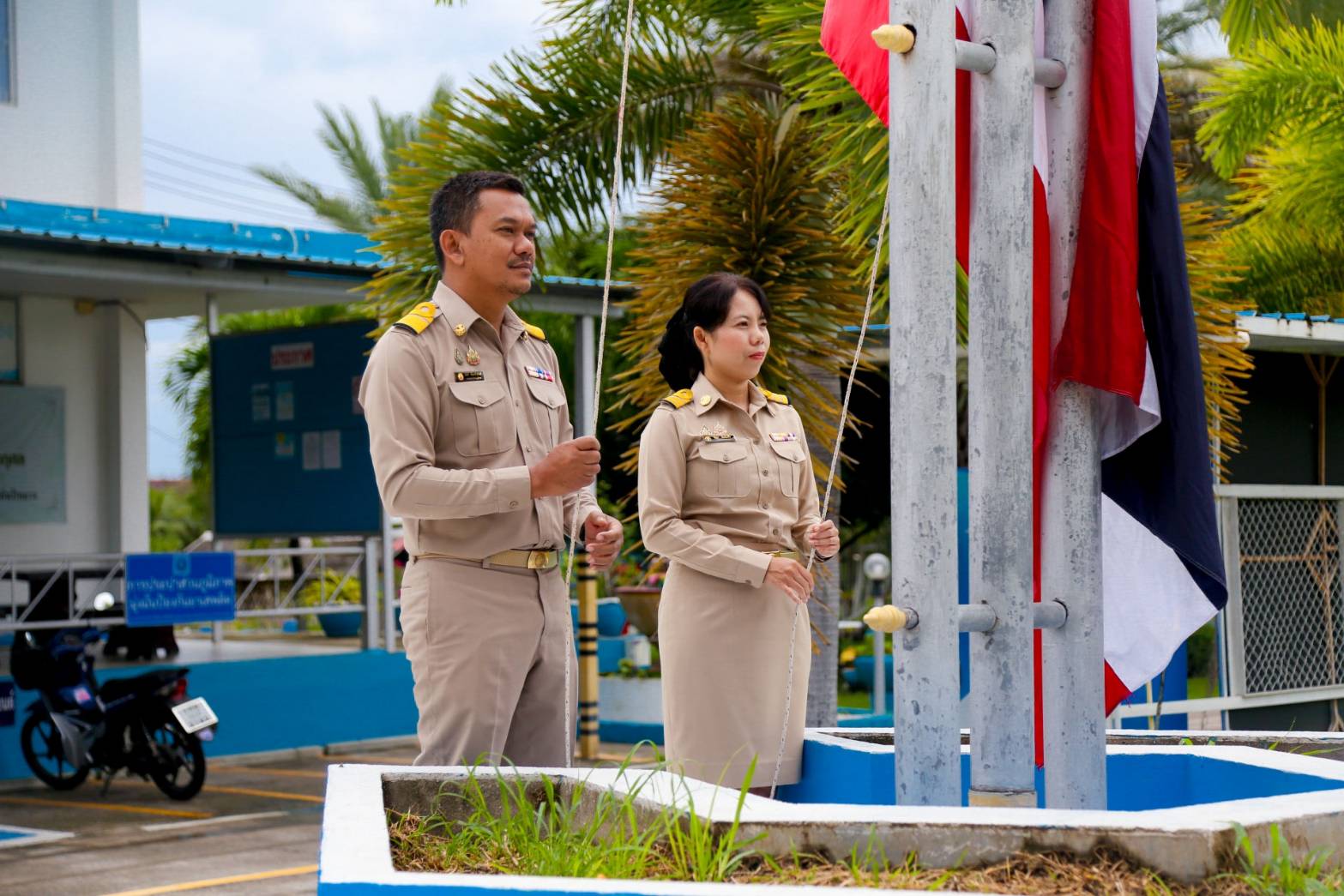 ไฟล์แนบ การประปาส่วนภูมิภาคสาขาประจวบคีรีขันธ์ จัดกิจกรรมเคารพธงชาติและร้องเพลงชาติไทย เนื่องในวันพระราชทานธงชาติไทย (Thai National Flag Day) 28 กันยายน ประจำปี 2569 