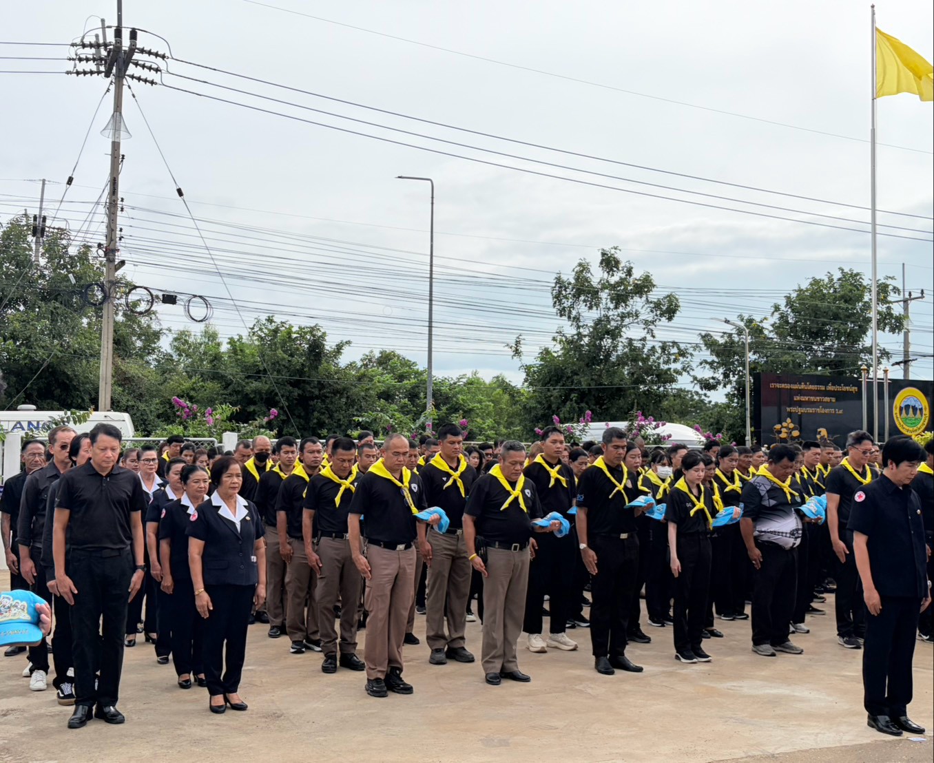 ไฟล์แนบ กปภ.สาขาพนมทวน ร่วมกิจกรรมจิตอาสา "ปลูกต้นไม้ ปล่อยปลา และบริจาคโลหิต" เนื่องในวันคล้ายวันสวรรคตของสมเด็จพระมหิตลาธิเบศร อดุลยเดชวิกรม พระบรมราชชนก