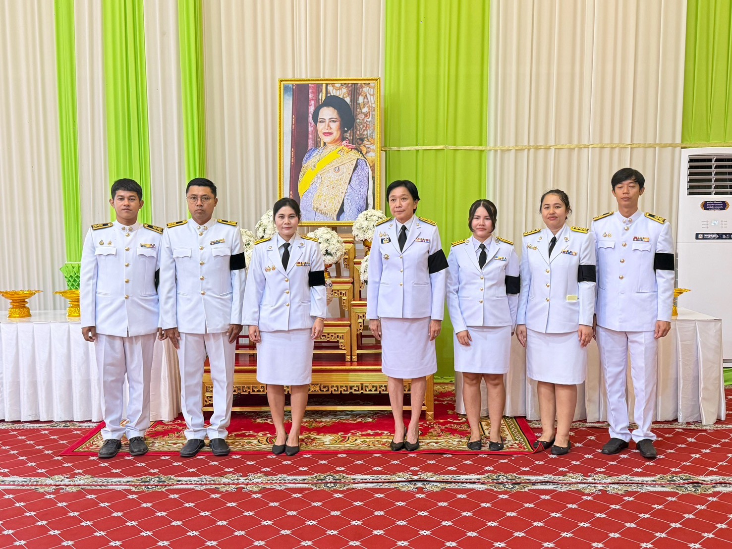 ไฟล์แนบ กปภ.สาขาปทุมธานี (พ) เข้าร่วมกิจกรรมงานพิธี เนื่องในวันคล้ายวันสวรรคต  สมเด็จพระนางเจ้าสิริกิติ์ พระบรมราชินีนาถ พระบรมราชชนนีพันปีหลวง  ณ วัดโบสถ์ อำเภอสามโคก จังหวัดปทุมธานี 