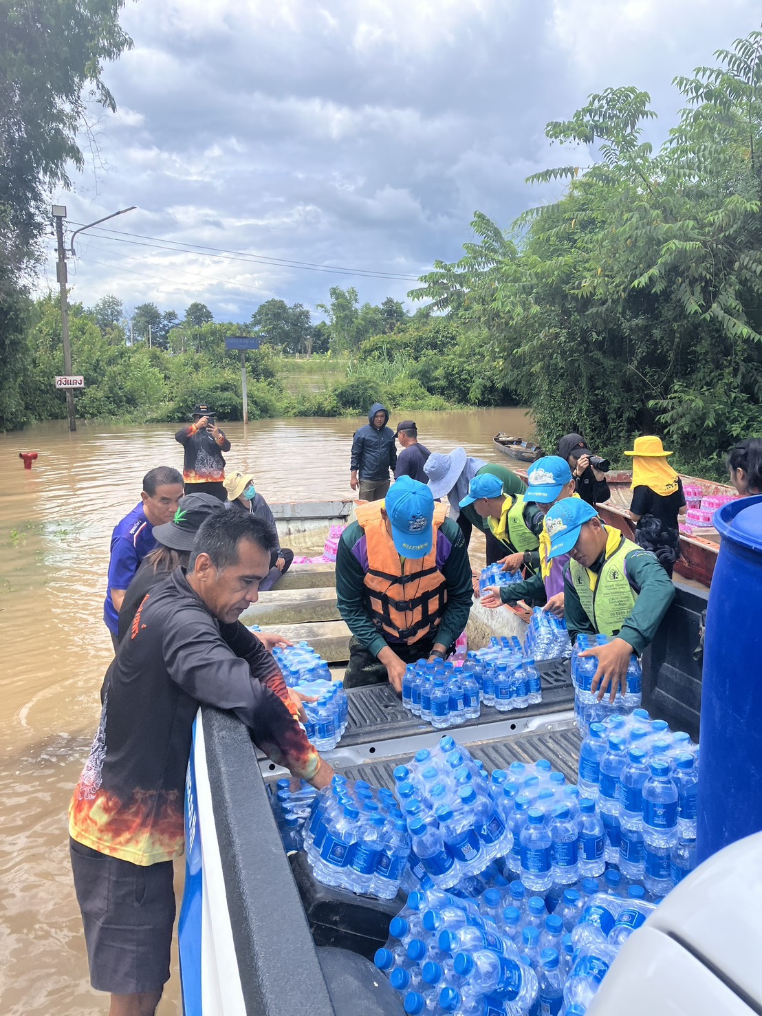 ไฟล์แนบ มท.3 “เจเศรษฐ์” สั่ง กปภ.  ยกระดับรับมือฝนตกหนักทั่วประเทศ ดูแลน้ำประปาไหลต่อเนื่อง
