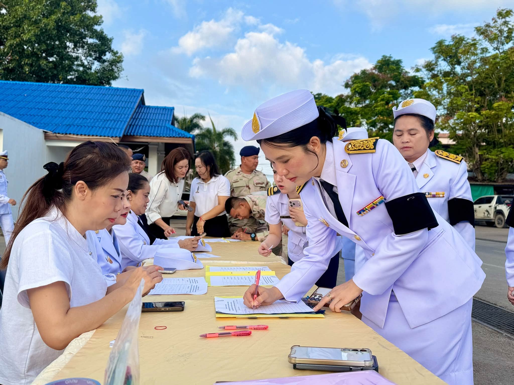 ไฟล์แนบ การประปาส่วนภูมิภาคสาขาแม่สอด ร่วมพิธีวางพวงมาลา วันปิยมหาราช 2569