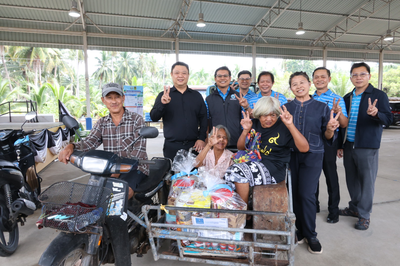 ไฟล์แนบ Kick off “กปภ. ห่วงใย ใส่ใจทุกครัวเรือน“ ลงพื้นที่ฟื้นฟูและช่วยเหลือประชาชนจากอุทกภัย