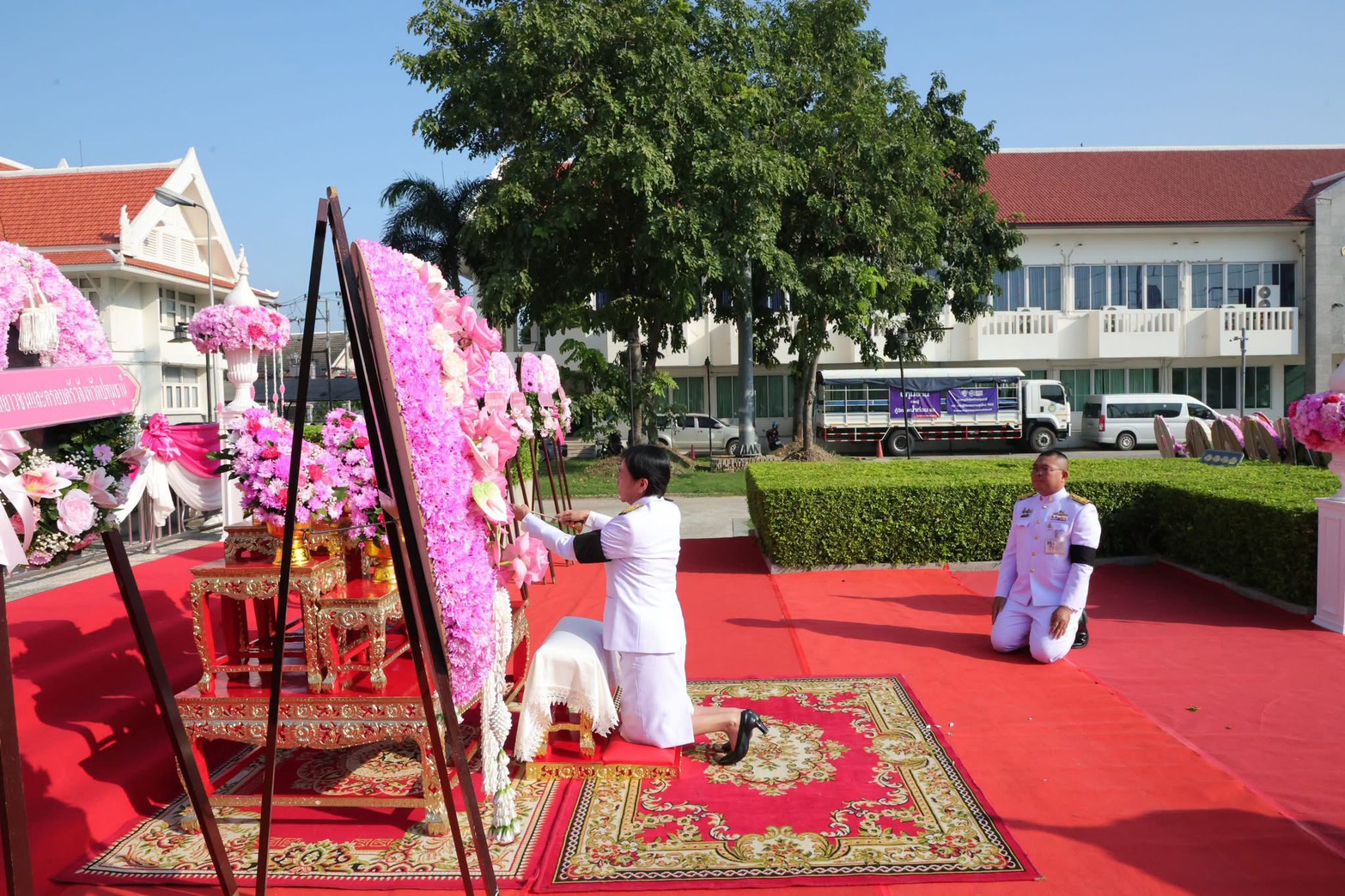 ไฟล์แนบ กปภ.สาขาปทุมธานี (พ) เข้าร่วมกิจกรรมงานพิธี  น้อมรำลึกในพระมหากรุณาธิคุณ เนื่องในวันคล้ายวันสวรรคต  พระบาทสมเด็จพระจุลจอมเกล้าเจ้าอยู่หัว (วันปิยมหาราช)  ประจำปีพุทธศักราช 2569