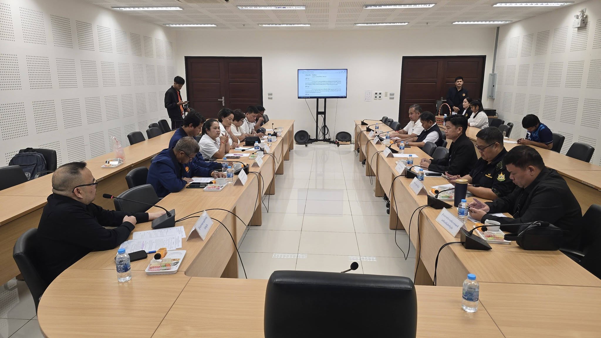 ไฟล์แนบ กปภ.สาขาภูเก็ต ร่วมประชุมแก้ปัญหาน้ำประปาพื้นที่ตำบลกะรน